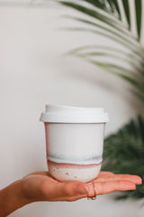 海色グラデーションの陶器タンブラー